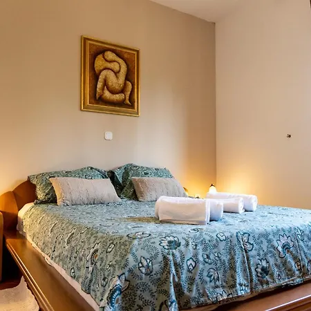 Gianni Apartment